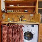 Martin's Hidden Garden Apartman *