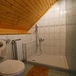 Martin's Hidden Garden Apartma