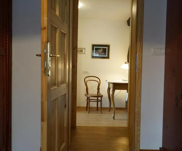 Martin's Hidden Garden ليوبليانا